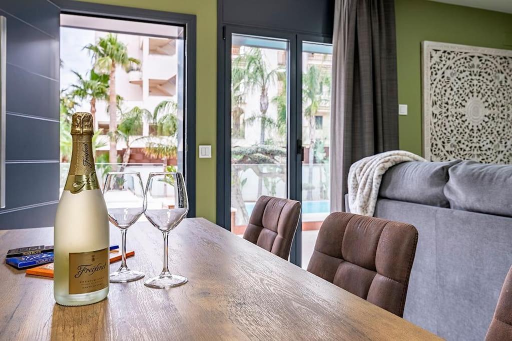 5 Stelle Piscina, Jacuzzi, Wifi - 2 Min Dal Mare Daire Miami Playa Dış mekan fotoğraf